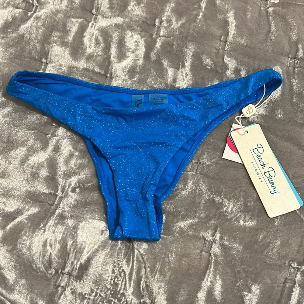 BRAND NEW BEACH BUNNY GLITTER ✨ LEXI X SIZE M blue - Picture 4 of 8